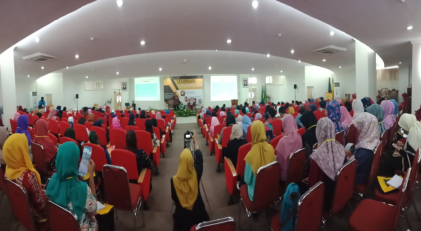 Seminar Nasional Gizi Bertema Keluarga